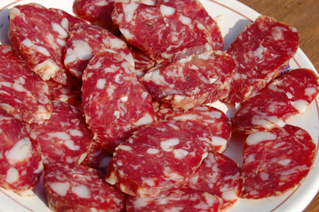 Salame nostrano prodotto da Zio Peppe ad Alberobello